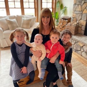 Meet your Posher, Melissa